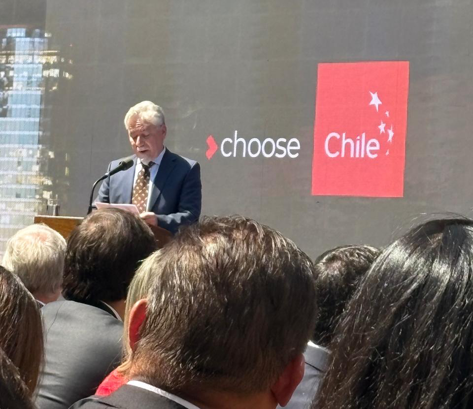 Presidente Nacional de PymeMad participa en el Lanzamiento de Choose Chile en el Palacio de La Moneda